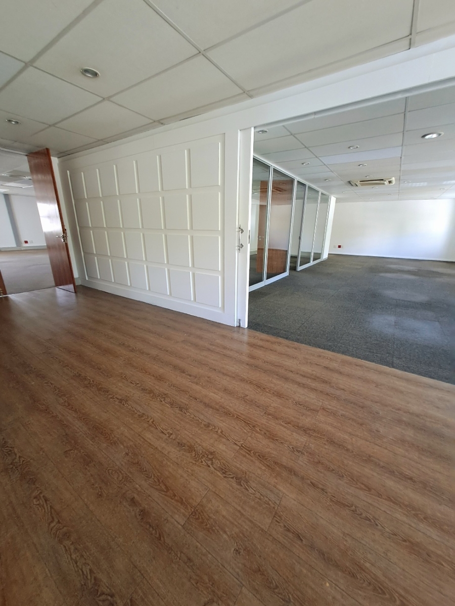 To Let commercial Property for Rent in Okennedyville Western Cape